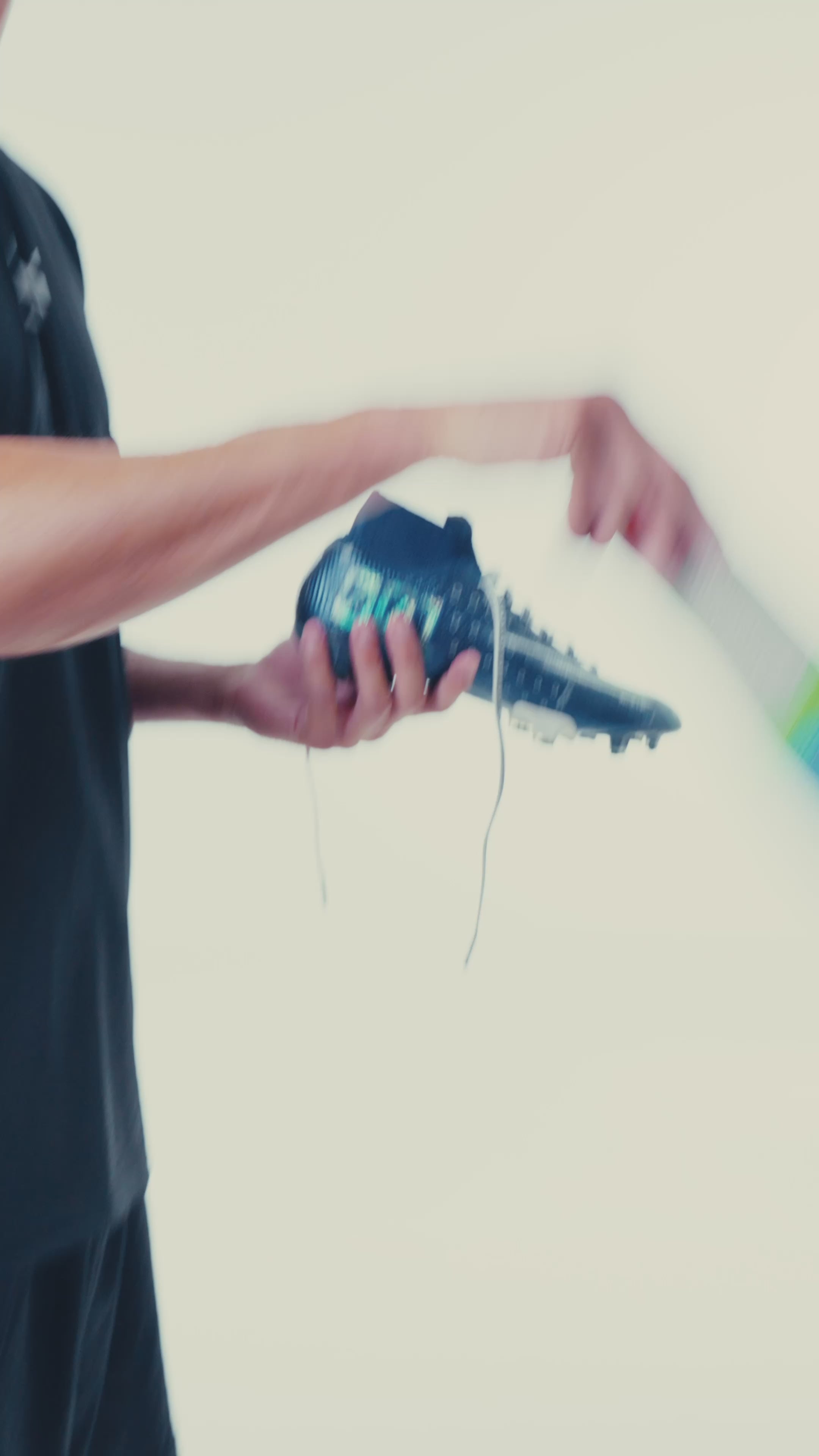 Carica video: GEARXPro Football Insole